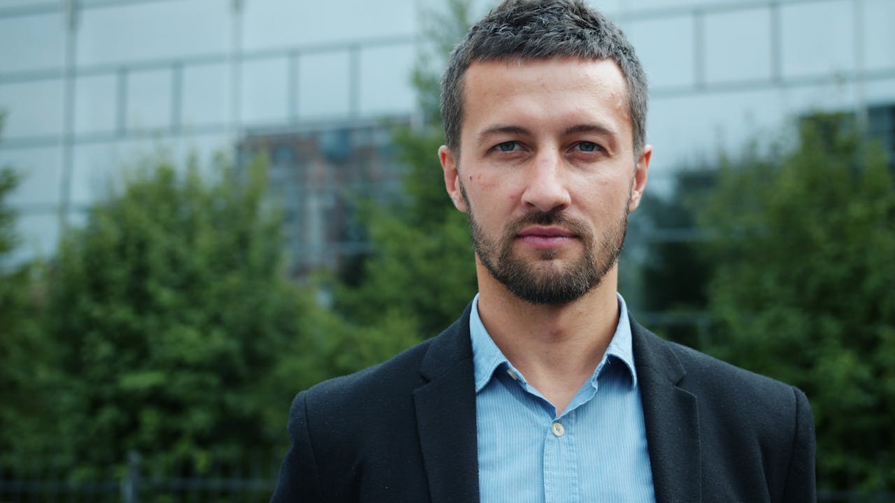 職場環境を見直して前向きに動き出す社員