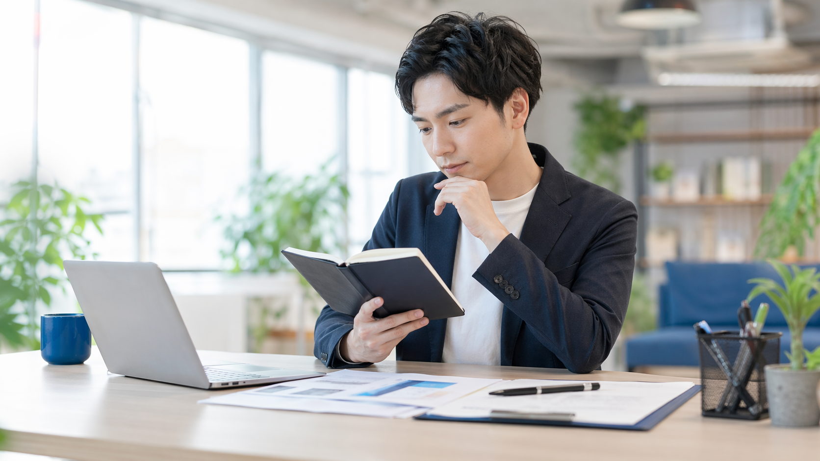 職場で孤立した後の転職準備